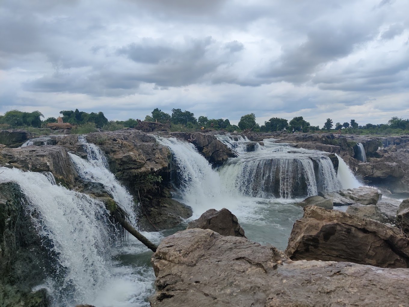 Goghra Waterfall